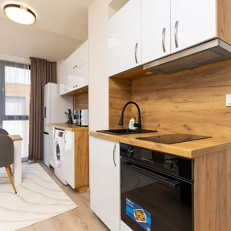 Apartman Bright & Modern - Center By Flat Mаnager *